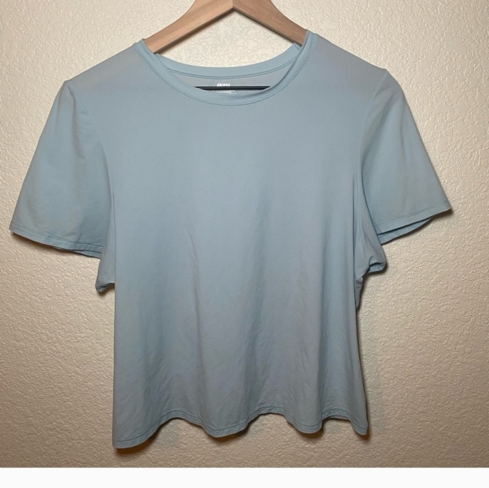 NWOT! SKIMS Fits Everybody T-shirt